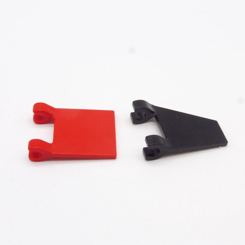 Lego LEG0093 2X 44676 Drapeau Noir et 2335 Drapeau Rouge Flag