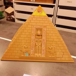 Playmobil Great Egyptian Pyramid 4240 missing 1 piece see photos